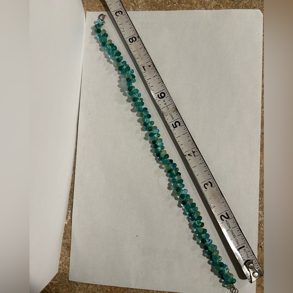 Elegant Blue Beaded Bracelet - Picture 6 of 6